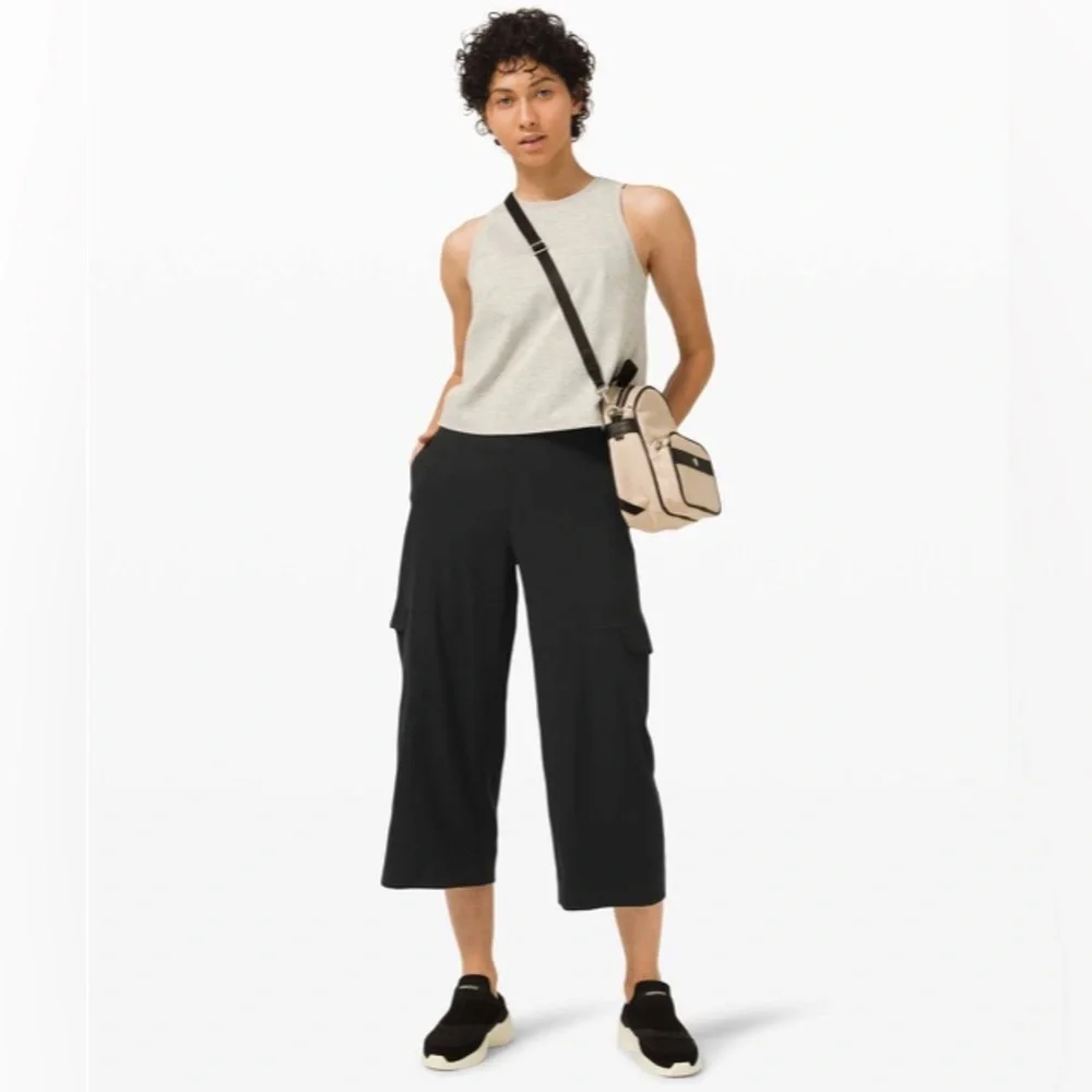 Lululemon Metropolis Maven High Rise Crop Pants